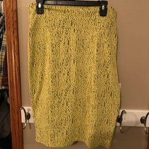 LuLaRoe Cassie skirt-yellow